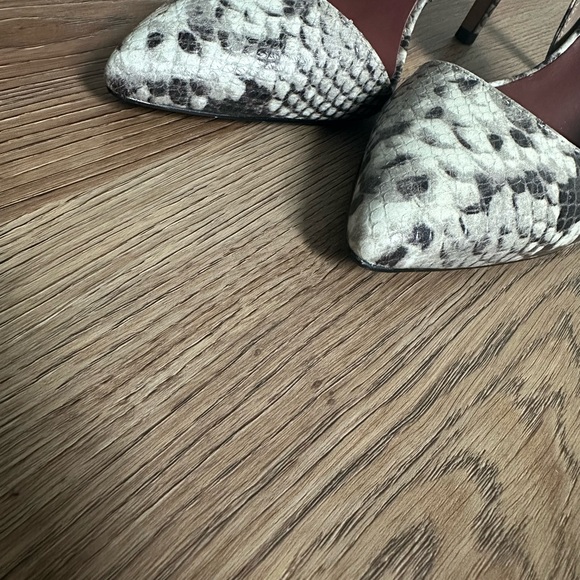 Reiss Snakeskin Shoes - Picture 5 of 5